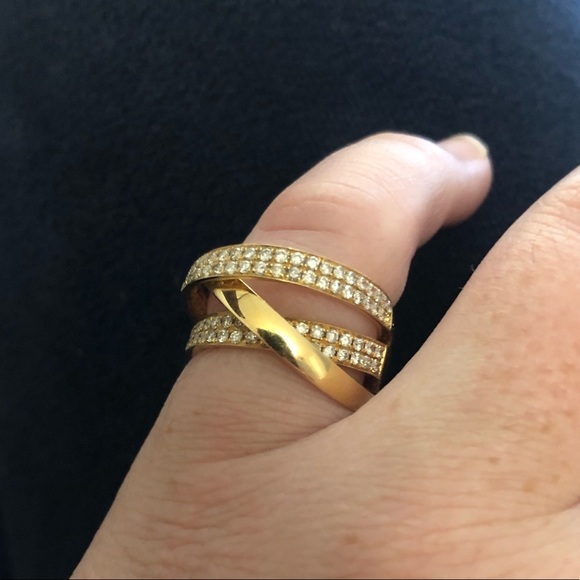 18K BA Gold Band Diamond Row Ring Fits: 7.5 - Picture 8 of 9